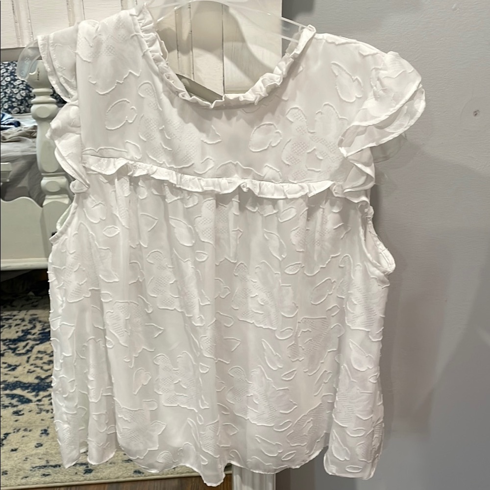 LC Lauren Conrad White Blouse with Flutter Sleeves